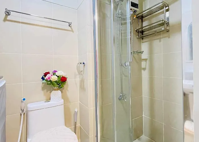 Sm Bicutan Quick Staycation Ph *